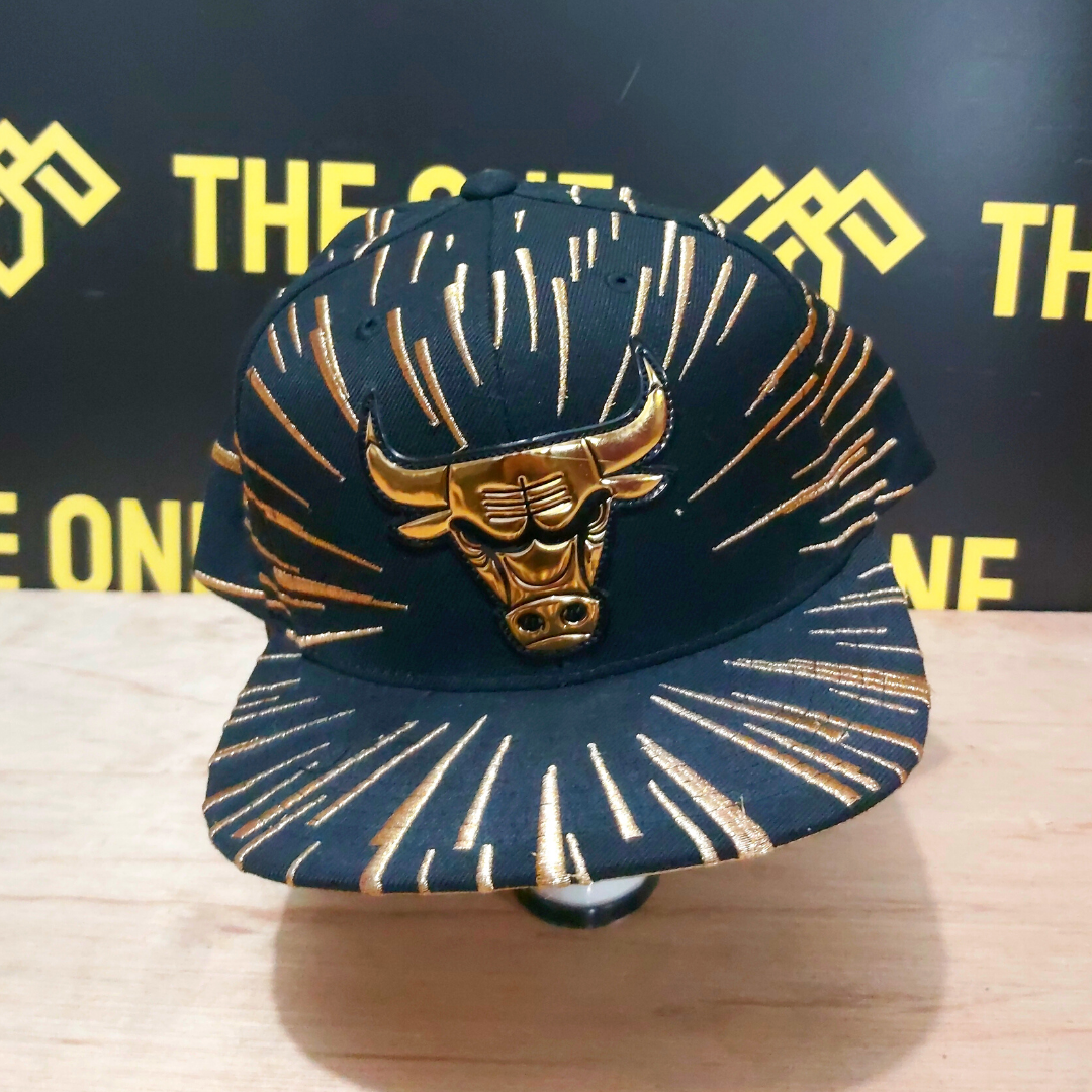 Gorra Bulls golden snapback - Mitchell&Ness